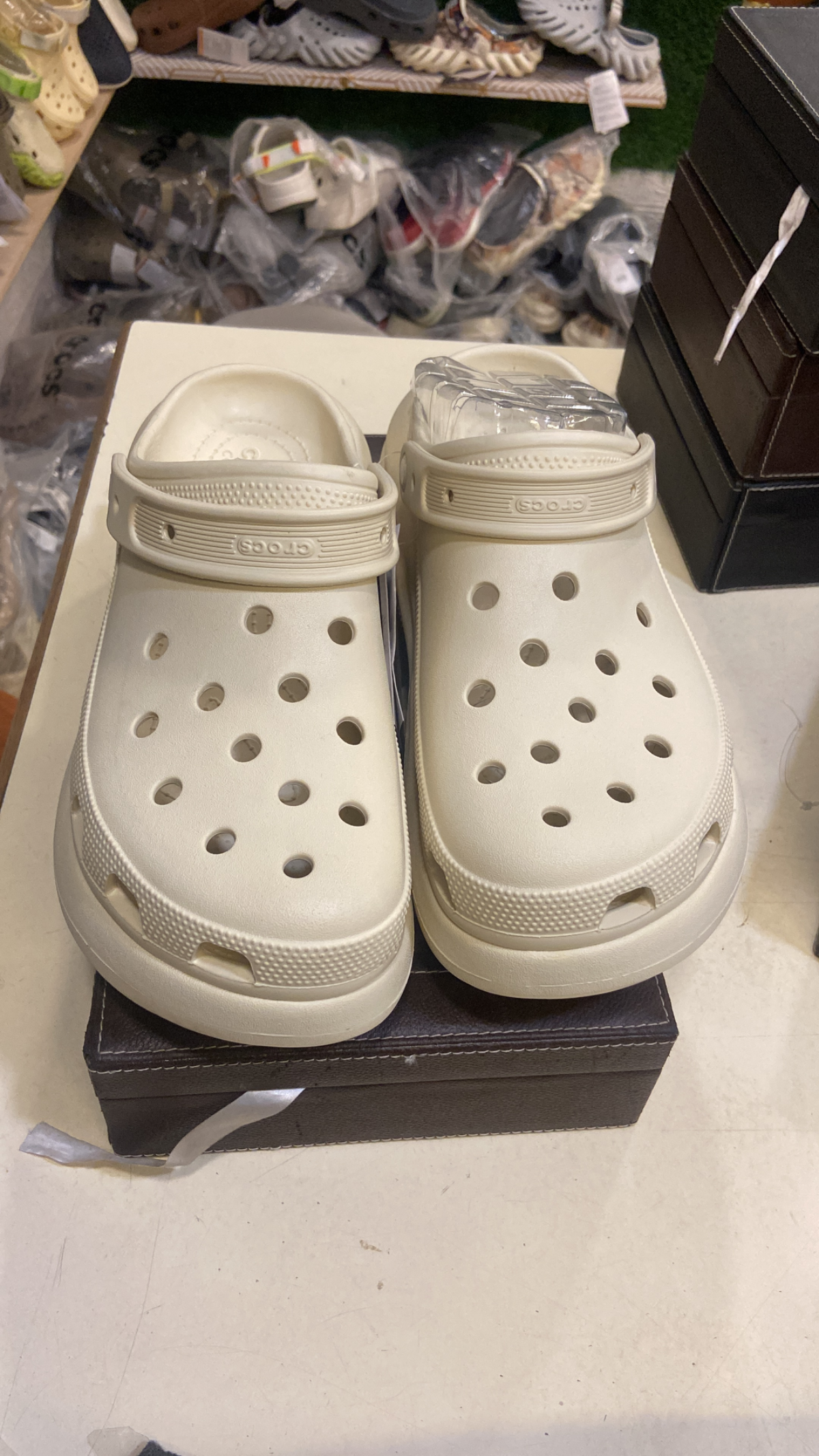 Crocs og crush  thumbnail 2