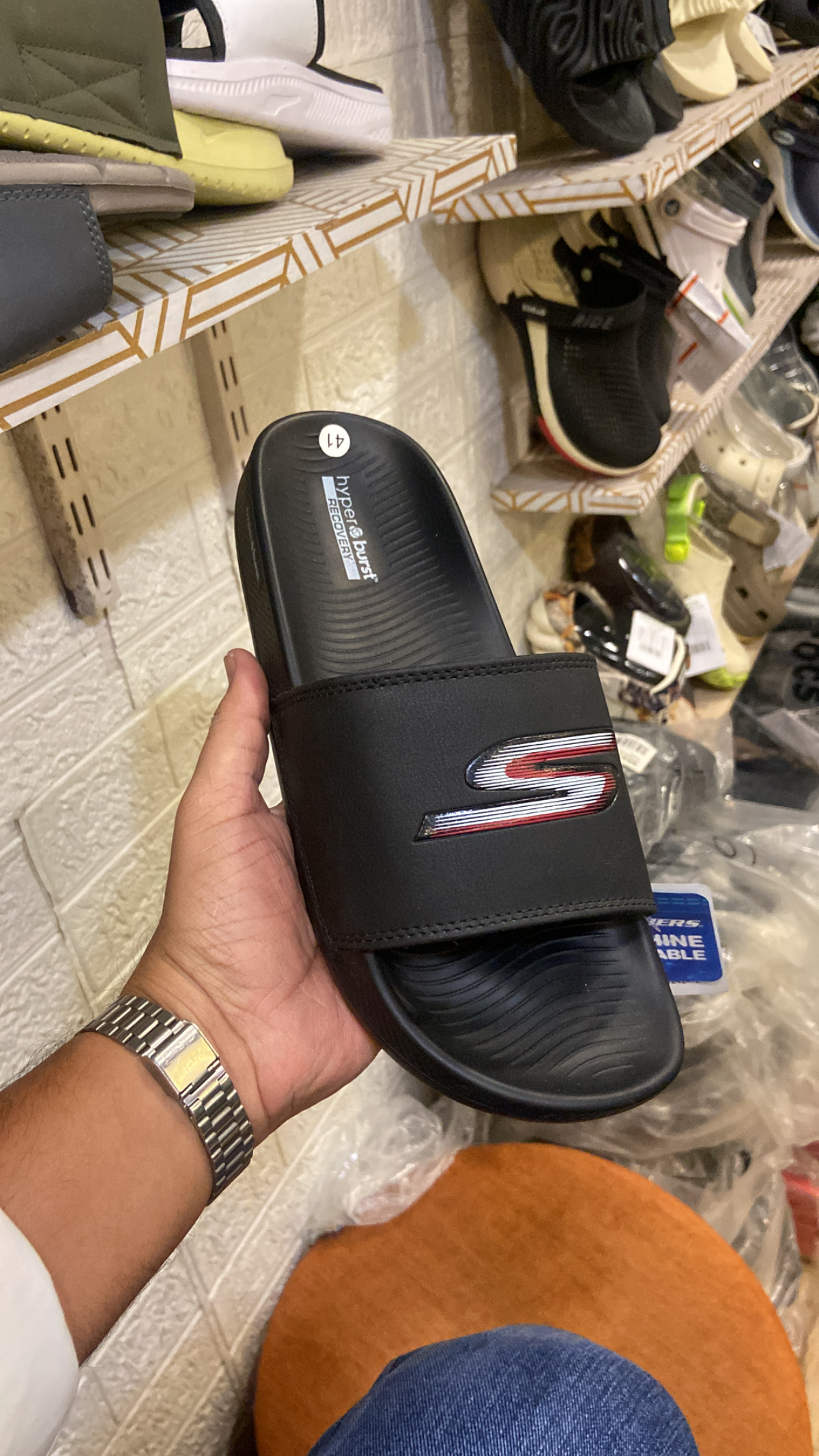 Slides sketchers  thumbnail 3